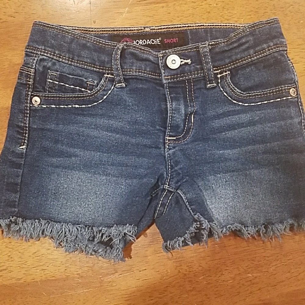 🌺Little girl jean shorts🌺 5 for $20